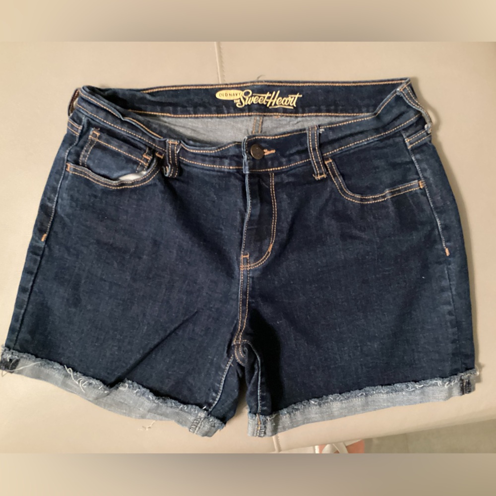 Old Navy Sweatheart Short - Size 4